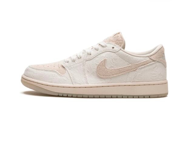 Air Jordan 1 Retro Low OG Chris Paul