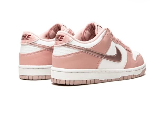 Nike Dunk Low Pink Velvet